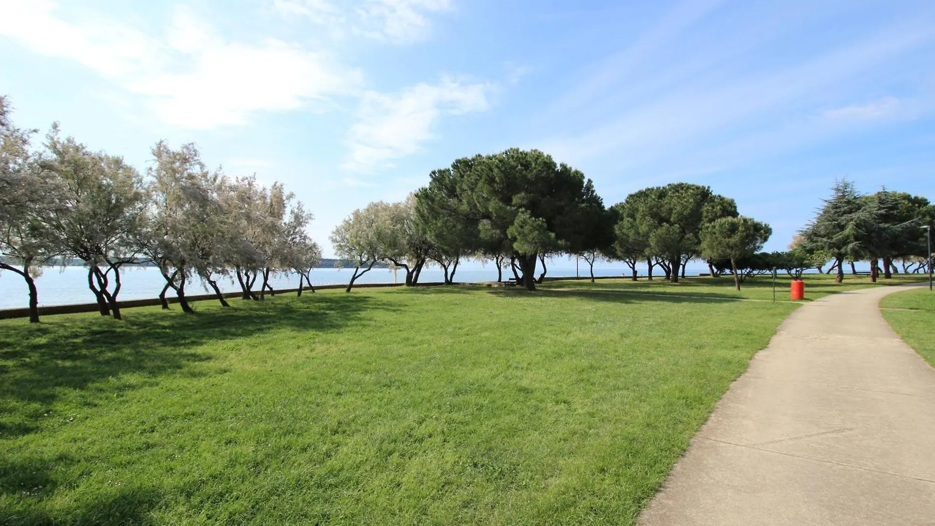 Riky Ap4 - Few Steps From The Beach Novigrad Istria 0*,  Kroatien
