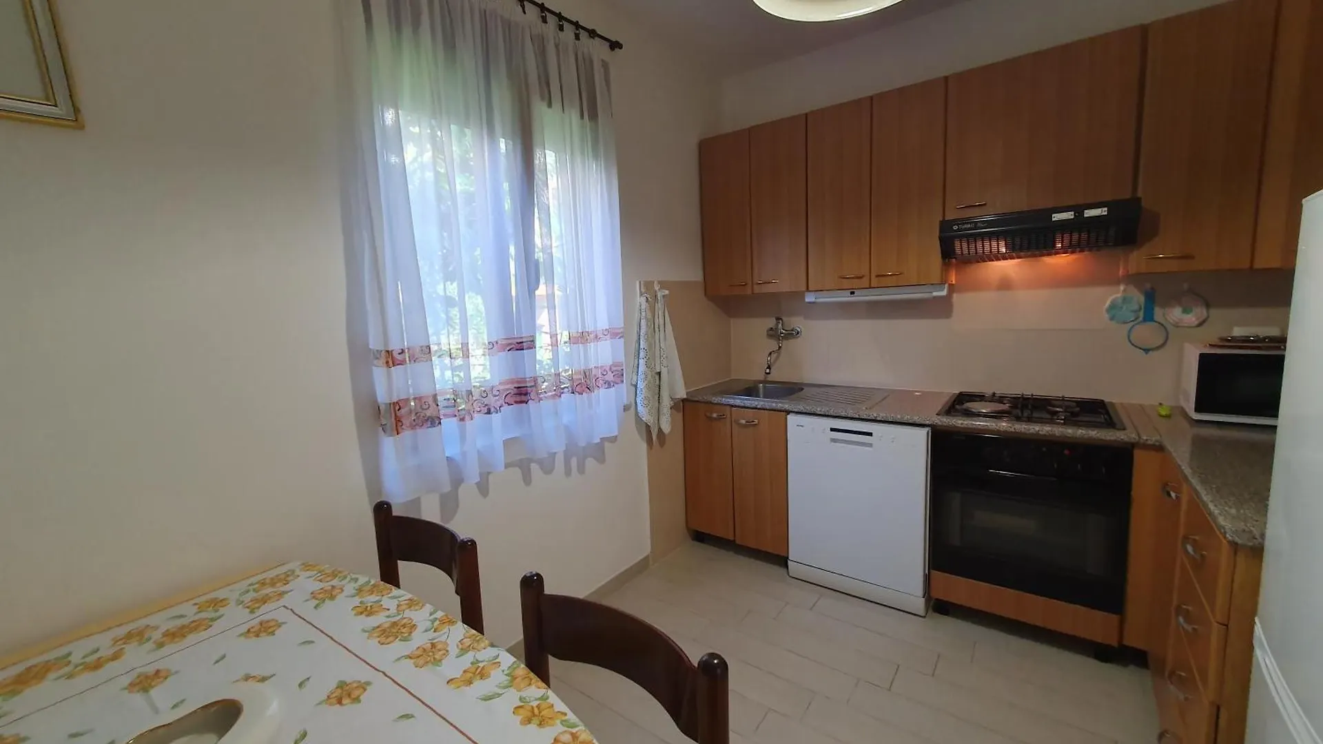 Riky Ap4 - Few Steps From The Beach Novigrad Istria Apartment